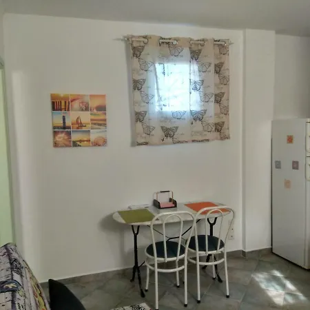 Ferienhaus Efis In Lakopetra *