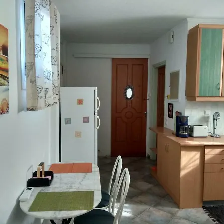 Efis In Lakopetra * Kalamaki (Achaea)